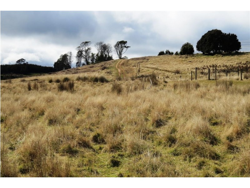 83 Richards Farm Road, Staverton TAS 7306