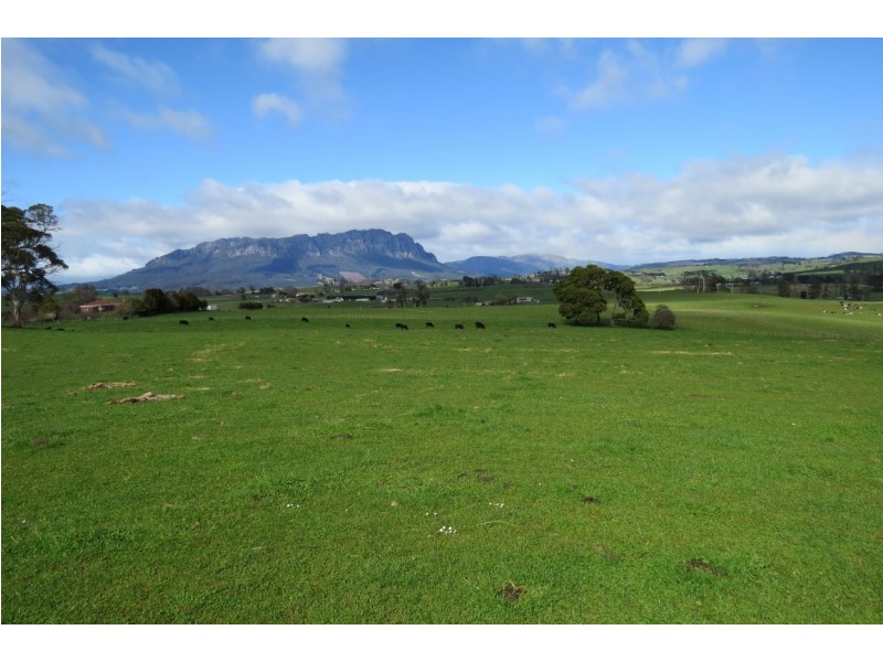 2126 Sheffield Road, Sheffield TAS 7306