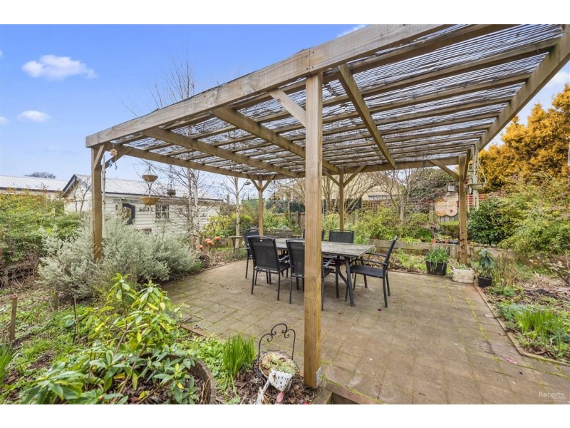 4 High Street, Sheffield TAS 7306