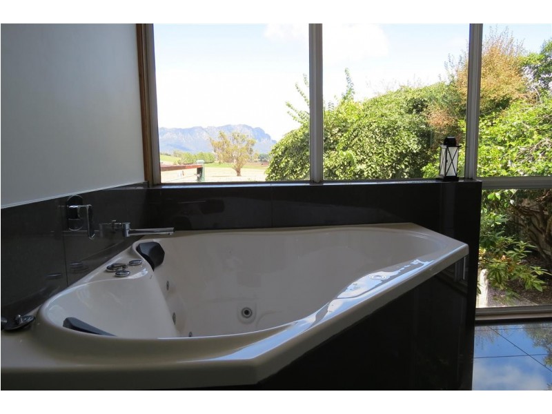22 Main Street, Sheffield TAS 7306
