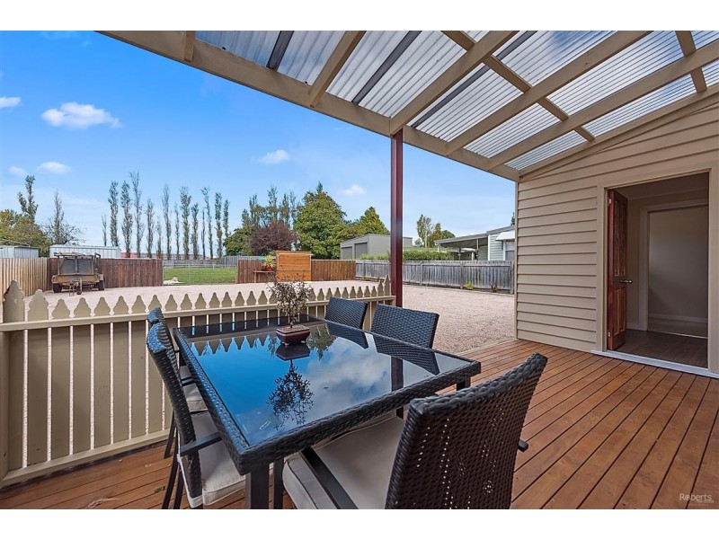 24 High Street, Sheffield TAS 7306