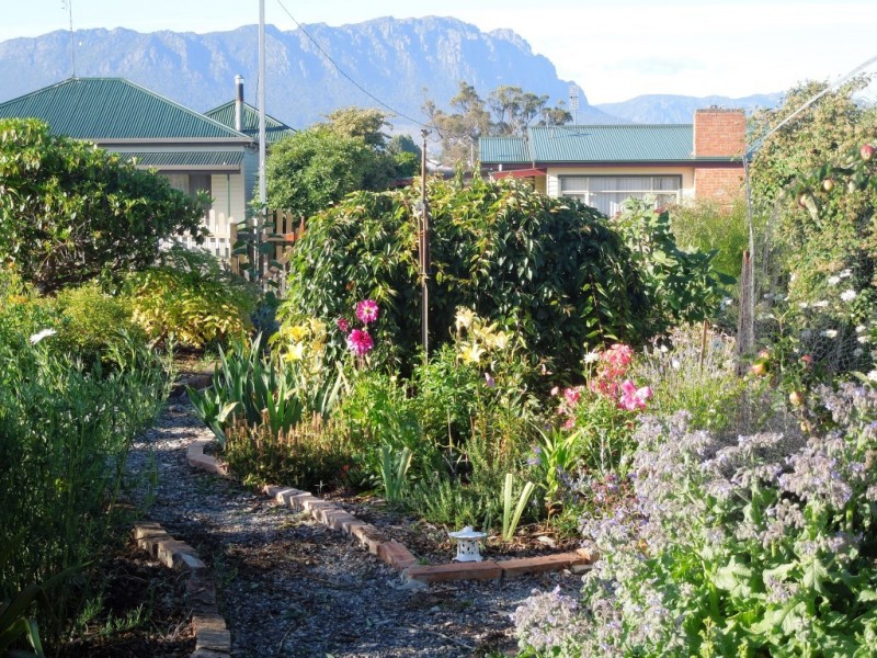 27 Main Street, Sheffield TAS 7306