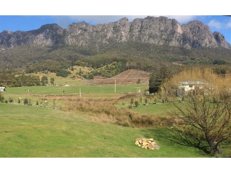 7 Deacons Close, Claude Road TAS 7306