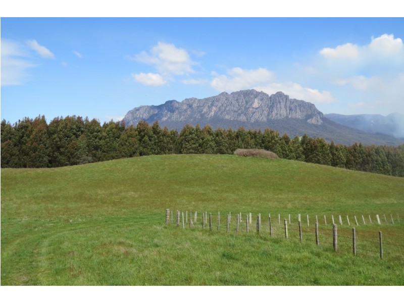 25 Holmes Road, Roland TAS 7306