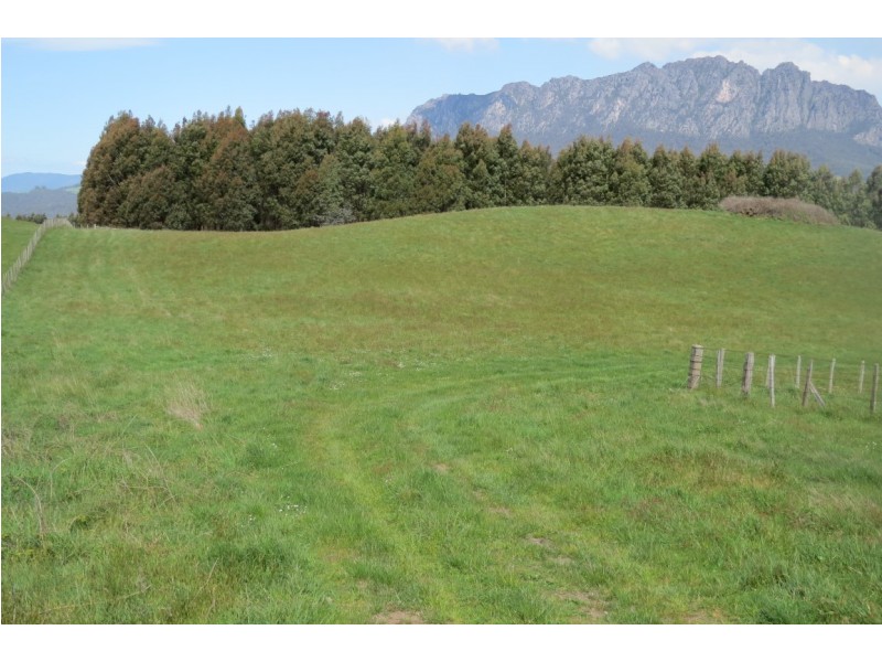 25 Holmes Road, Roland TAS 7306