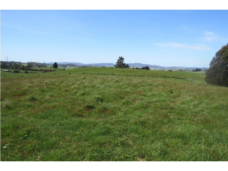 25 Holmes Road, Roland TAS 7306