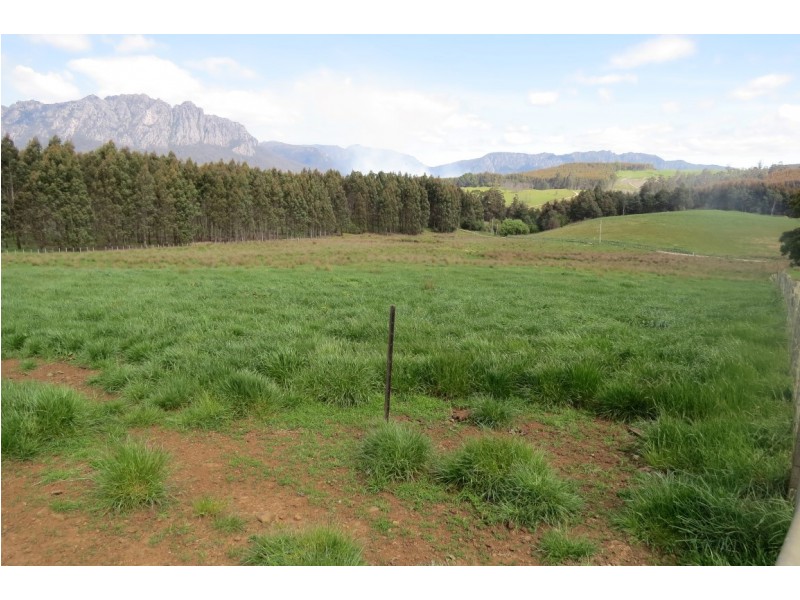 25 Holmes Road, Roland TAS 7306