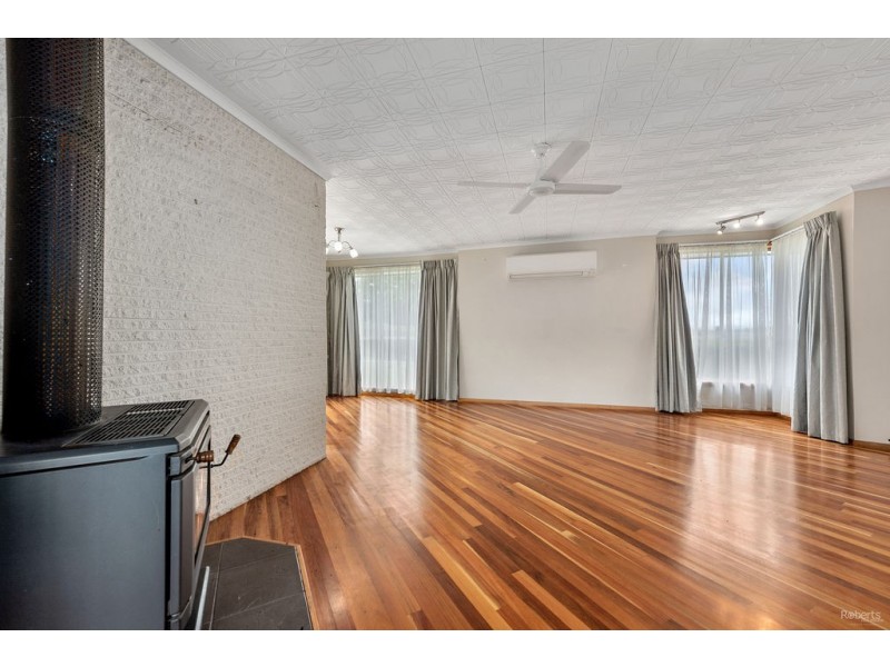 51 Beefeater Street, Deloraine TAS 7304