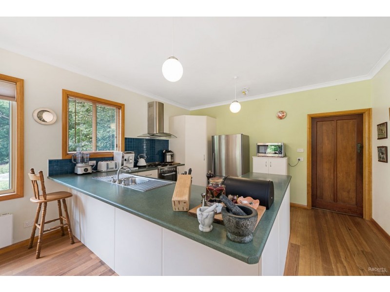 998 Sheffield Road, Lower Barrington TAS 7306