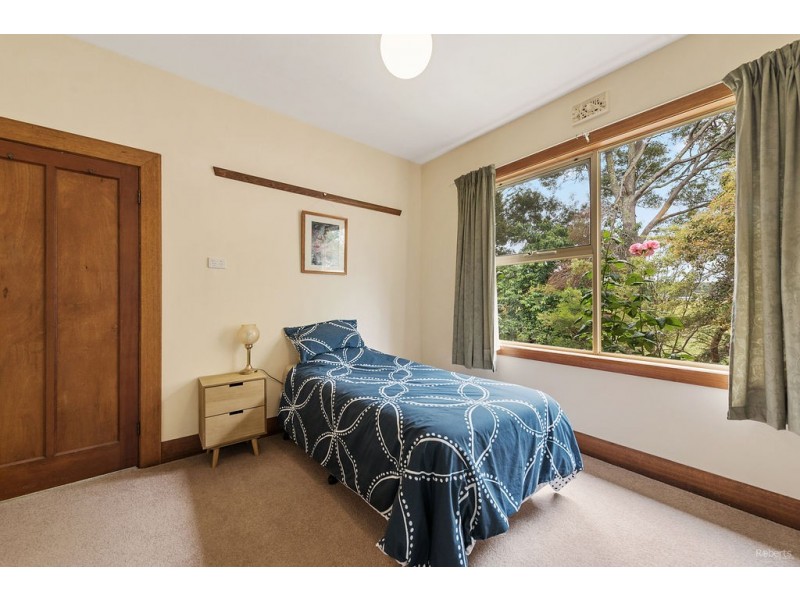 998 Sheffield Road, Lower Barrington TAS 7306
