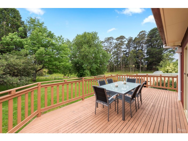 998 Sheffield Road, Lower Barrington TAS 7306