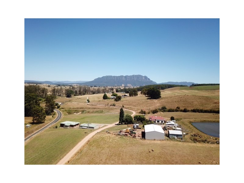 17 Hughes Road, Sheffield TAS 7306