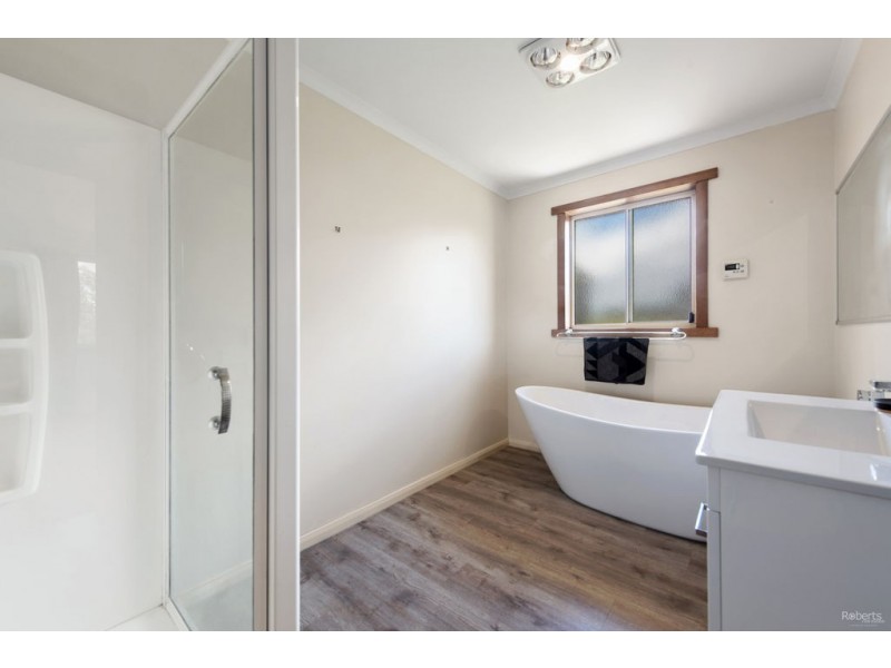 17 Hughes Road, Sheffield TAS 7306