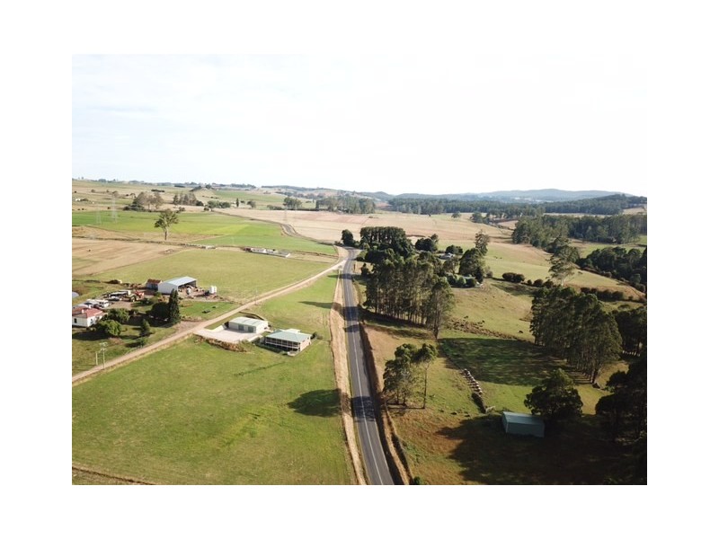 17 Hughes Road, Sheffield TAS 7306