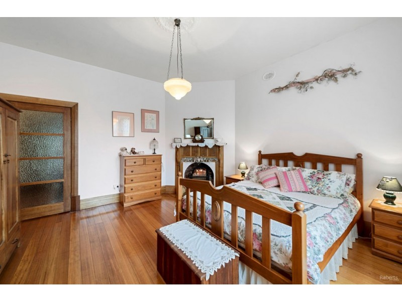 4 High Street, Sheffield TAS 7306