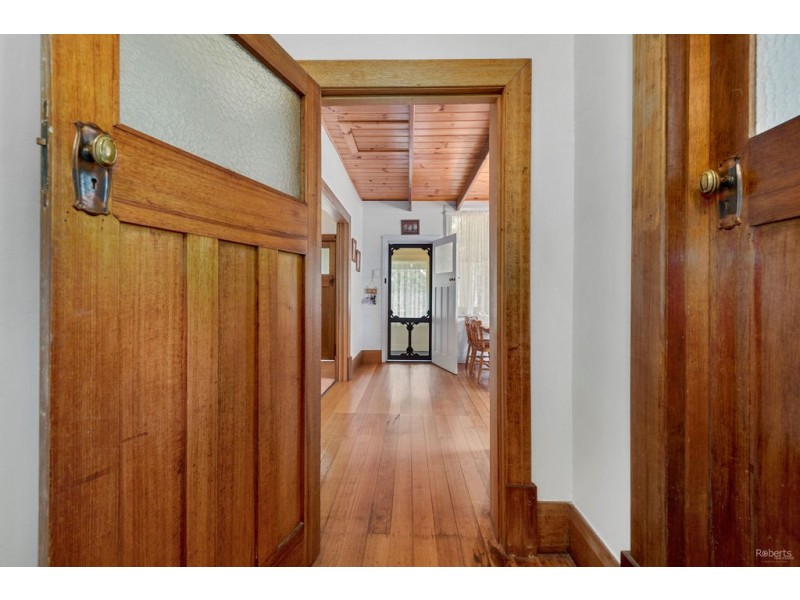4 High Street, Sheffield TAS 7306