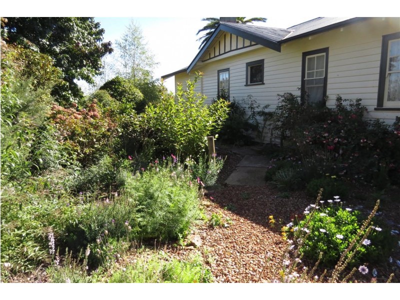 4 High Street, Sheffield TAS 7306
