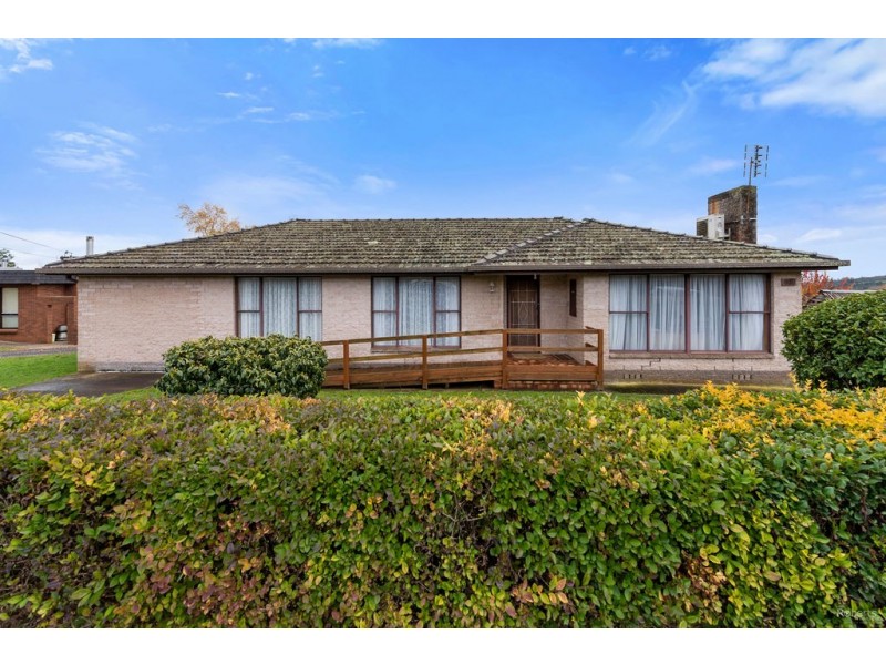 11 High Street, Sheffield TAS 7306