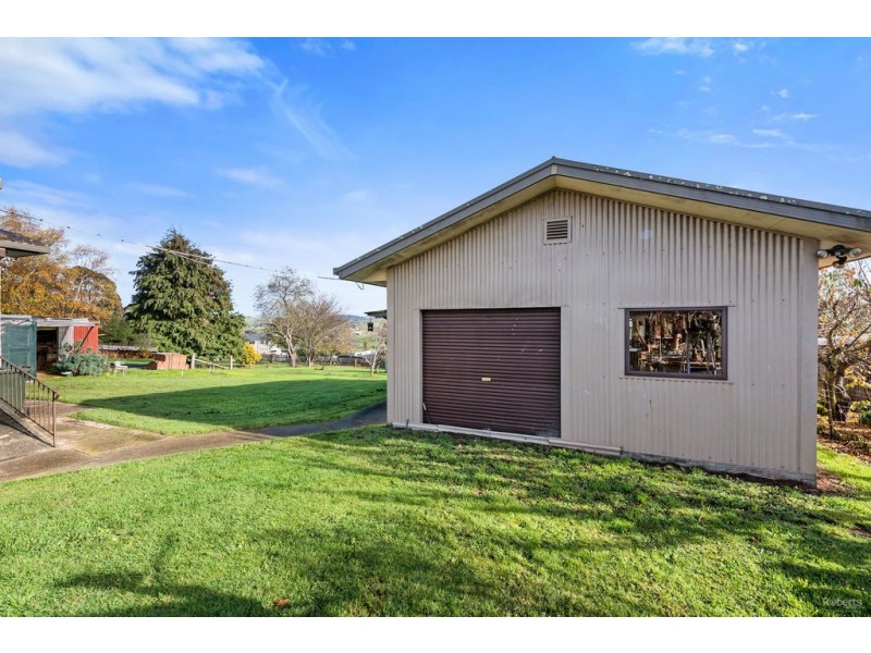 11 High Street, Sheffield TAS 7306