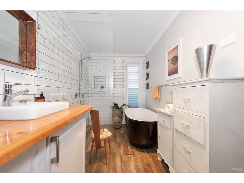 8 Johnson Street, Sheffield TAS 7306