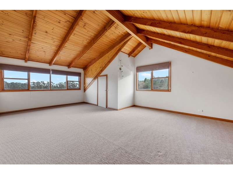 9 Dynans Bridge Road, Weegena TAS 7304
