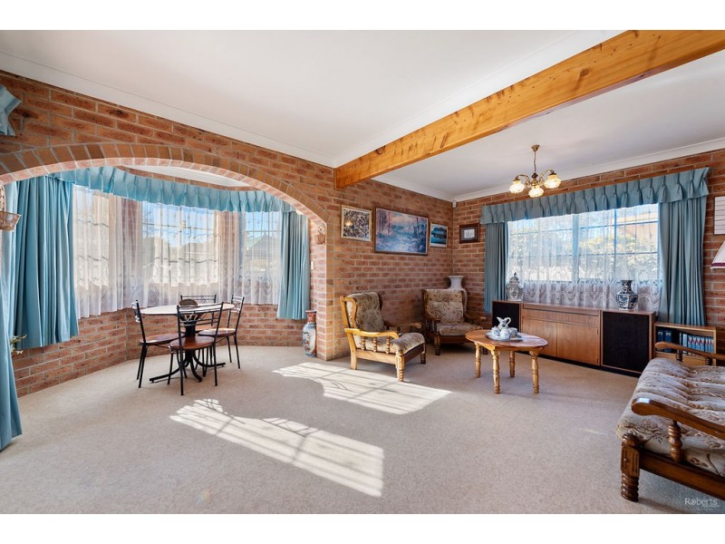 136 Main Street, Sheffield TAS 7306