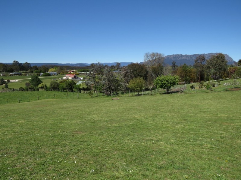 8 Landon Place, Sheffield TAS 7306