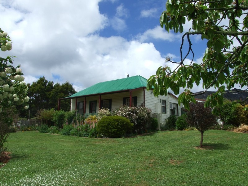 262 Nook Road, Sheffield TAS 7306