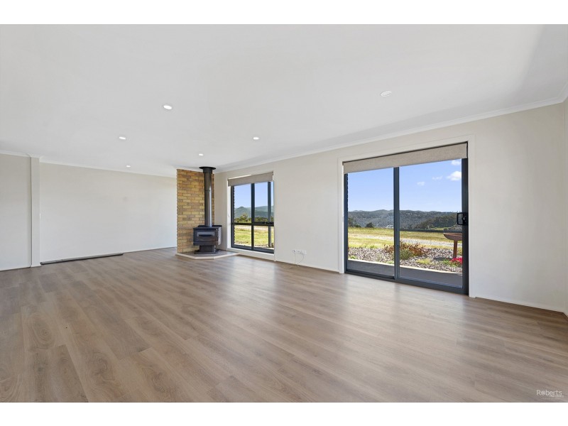 83 Richards Farm Road, Staverton TAS 7306