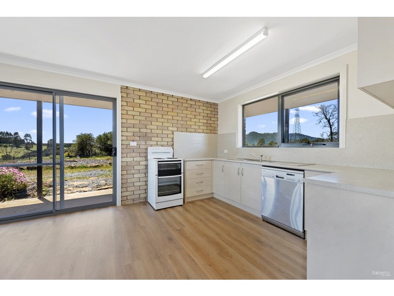 83 Richards Farm Road, Staverton TAS 7306