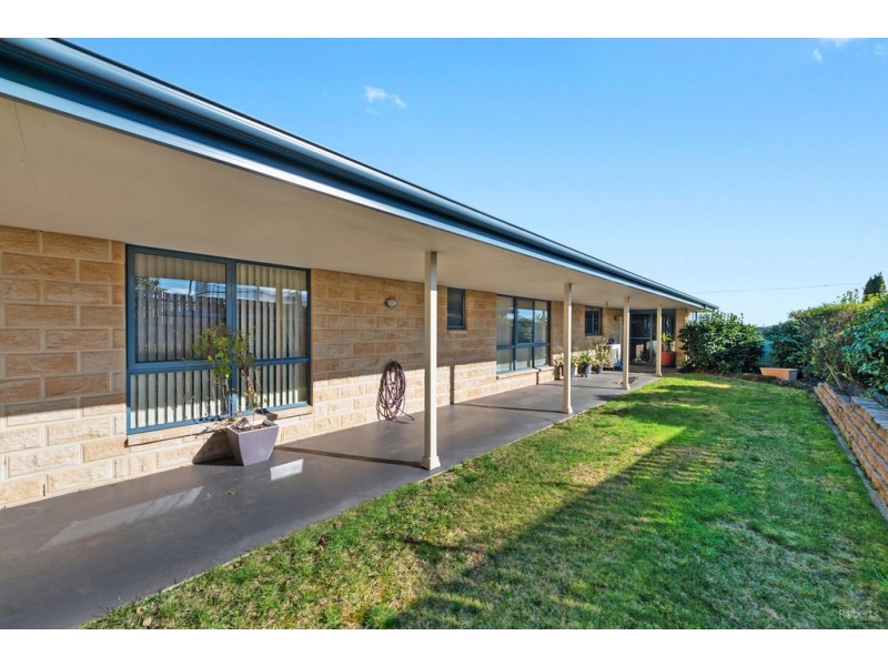 8 Duff Drive, Sheffield TAS 7306