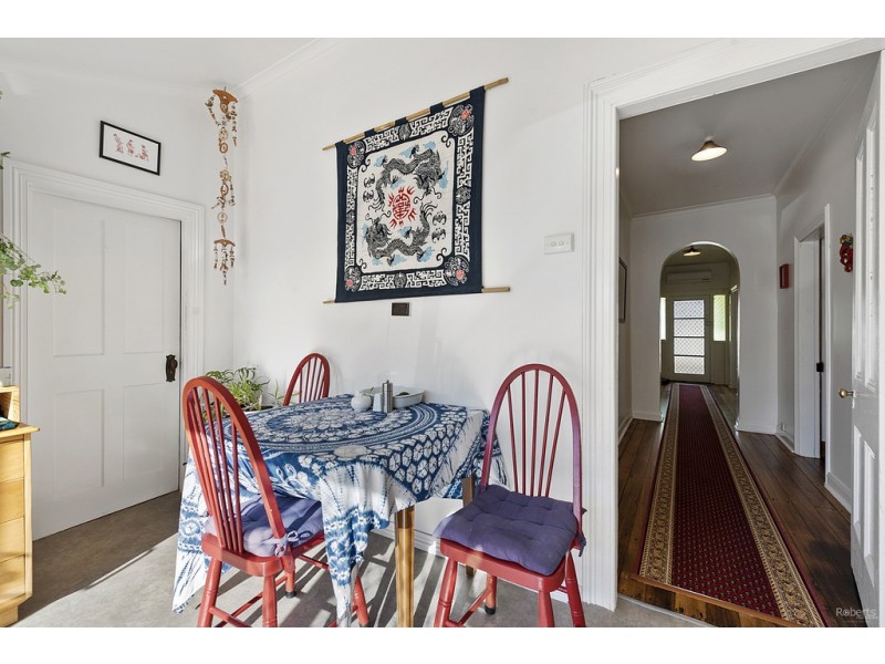 87 Main Street, Sheffield TAS 7306