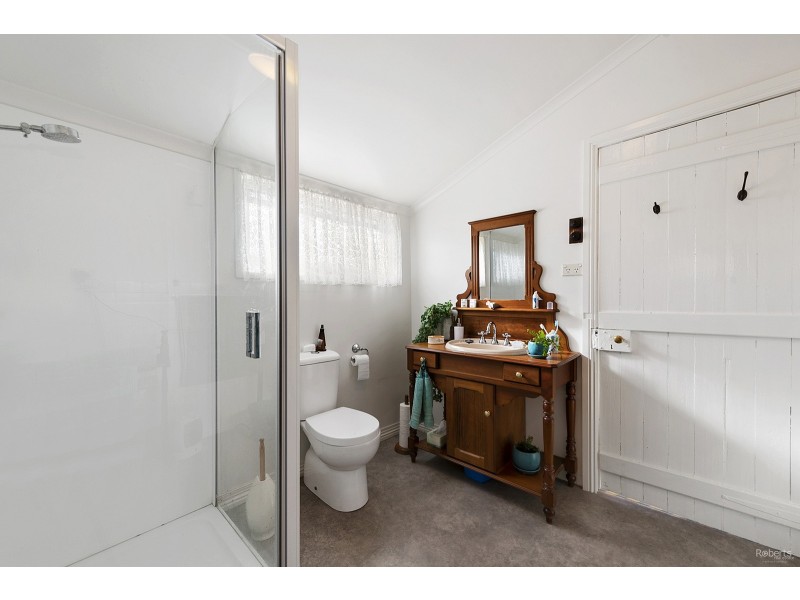 87 Main Street, Sheffield TAS 7306