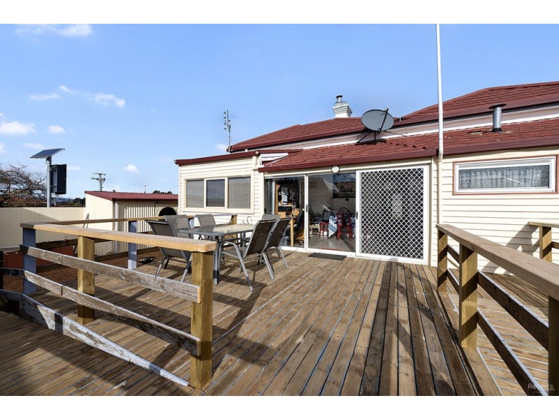 87 Main Street, Sheffield TAS 7306