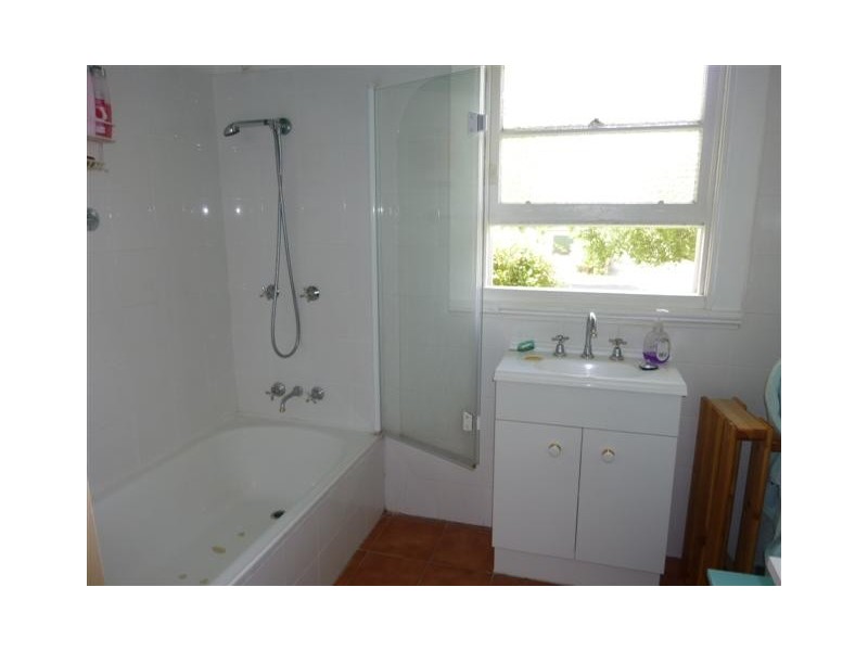 9 Henry Street, Sheffield TAS 7306