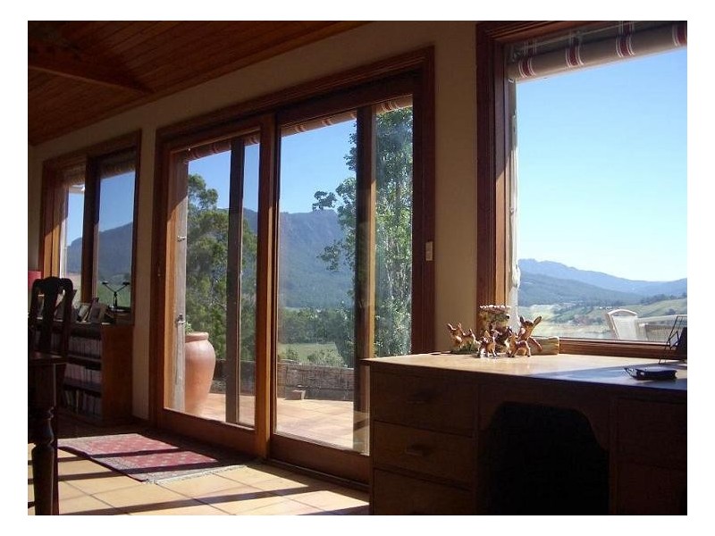 110 Brays Road, Sheffield TAS 7306