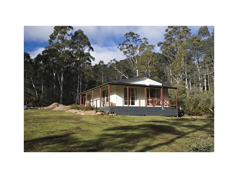 18 Lake Gardiner Road, Moina TAS 7310