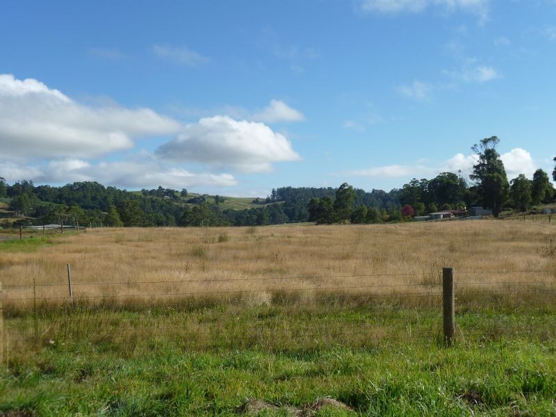 16 Lakeside Drive, Acacia Hills TAS 7306