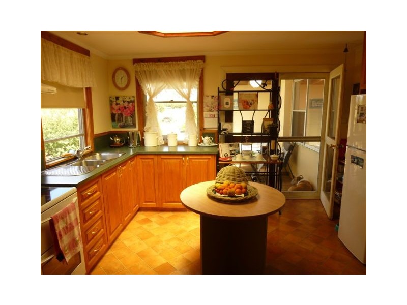 142 Main Street, Sheffield TAS 7306