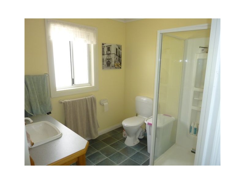 142 Main Street, Sheffield TAS 7306