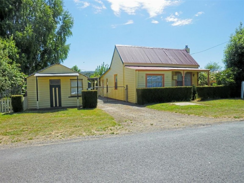 4 East Victoria Street, Sheffield TAS 7306