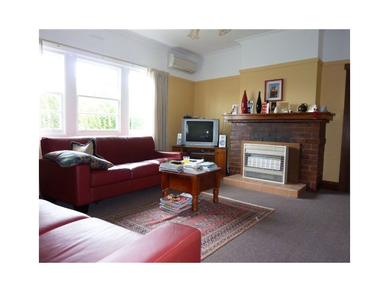 9 Henry Street, Sheffield TAS 7306