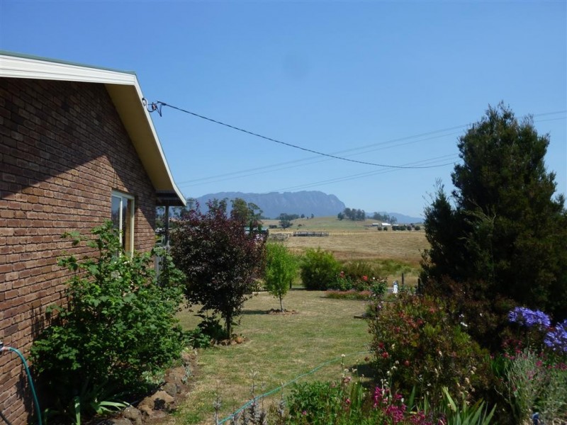 9 Formby Street, Sheffield TAS 7306