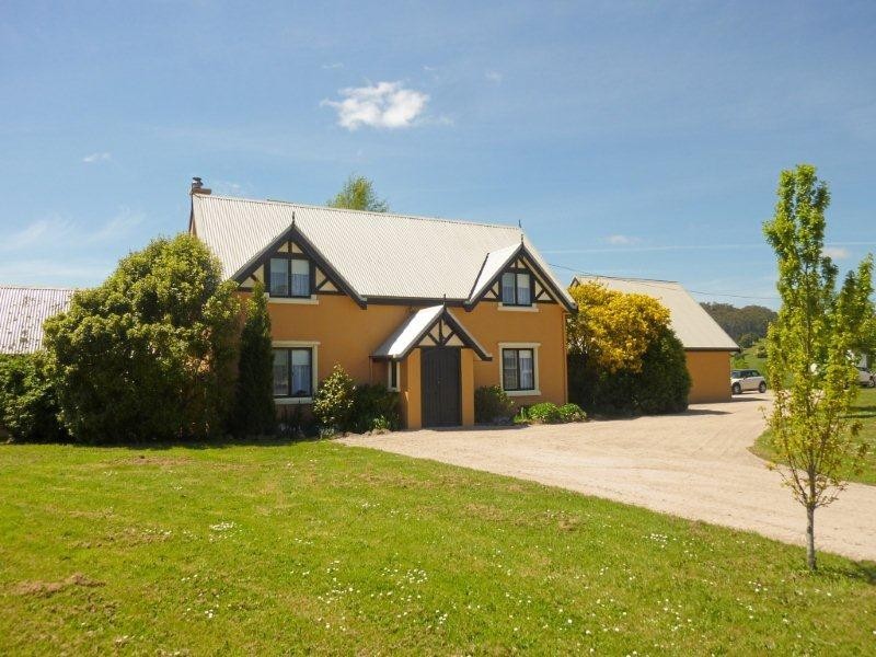 213 Main Street, Sheffield TAS 7306