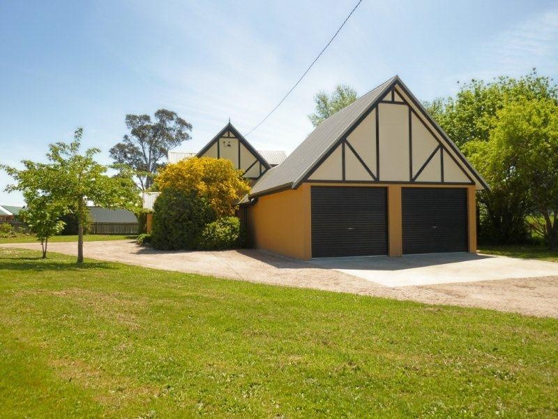 213 Main Street, Sheffield TAS 7306