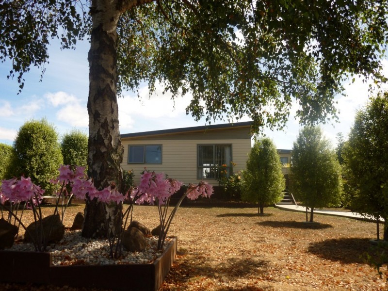 13 Johnson Street, Sheffield TAS 7306