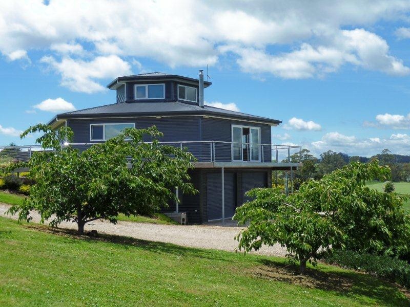 10 Landon Place, Sheffield TAS 7306