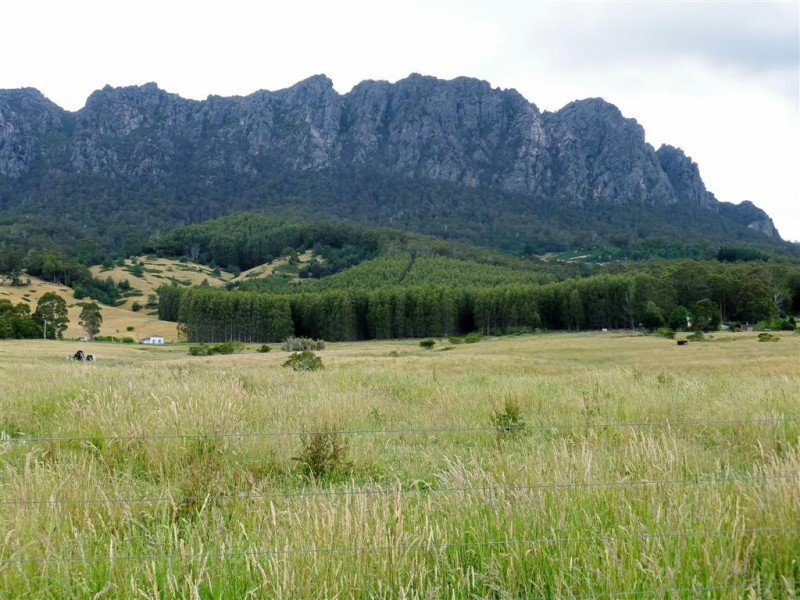 12 Perkins Road, Sheffield TAS 7306