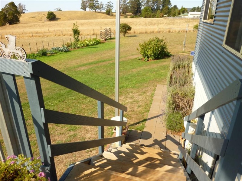 1022 Sheffield Road, Lower Barrington TAS 7306