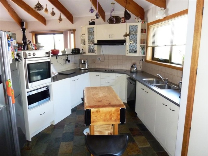 1069 Staverton Road, STAVERTON, Sheffield TAS 7306